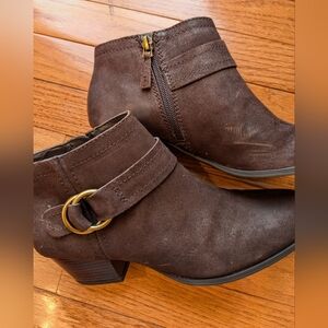 Franco Sarto Size 9 Brown Leather Booties